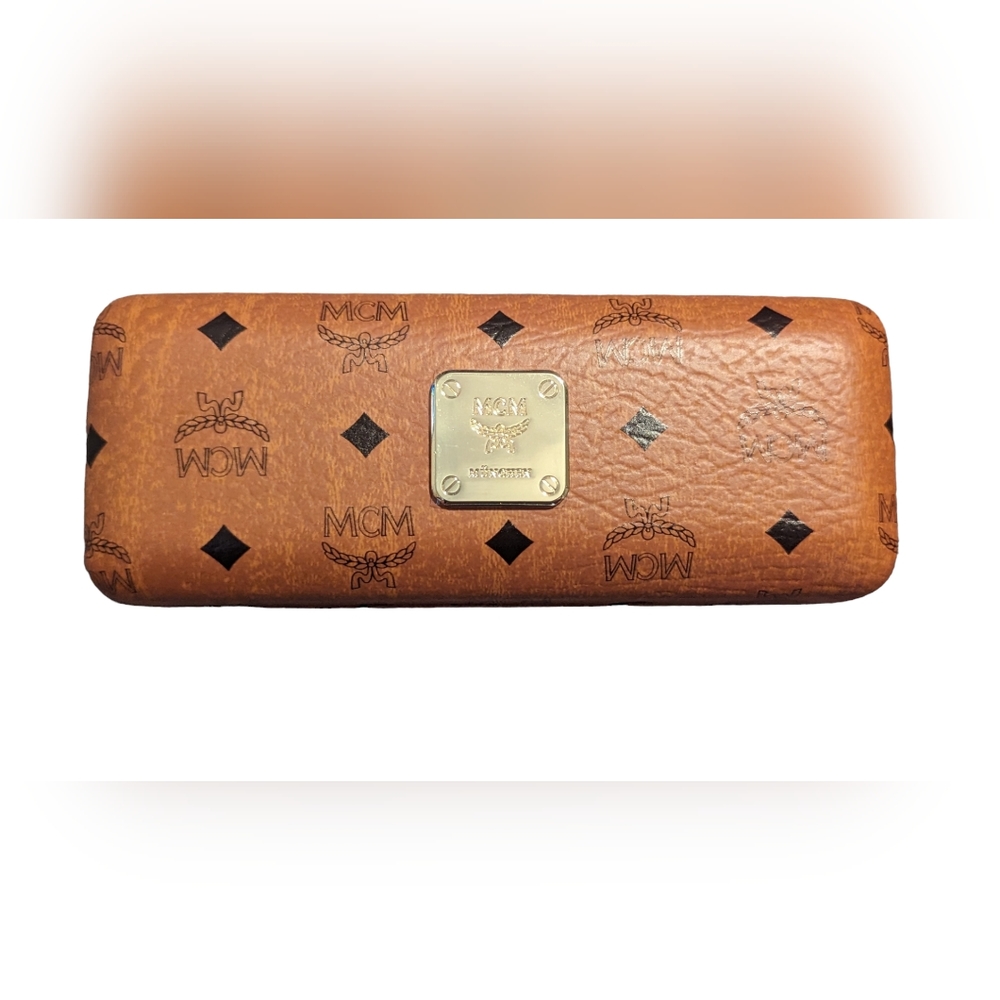 NEW - MCM Sunglasses, New with Case AUTHENTIC‼️ - Picture 4 of 5